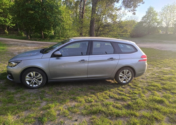 Peugeot 308 cena 42999 przebieg: 144000, rok produkcji 2018 z Łabiszyn małe 172